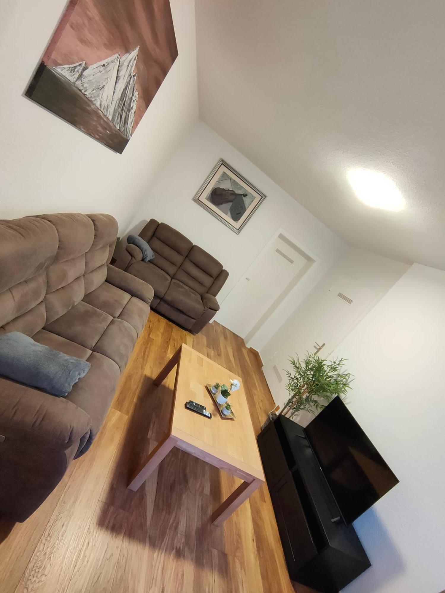 Large Central Apartment - Modern & Fully Equipped - Near Fair Köln Exterior foto