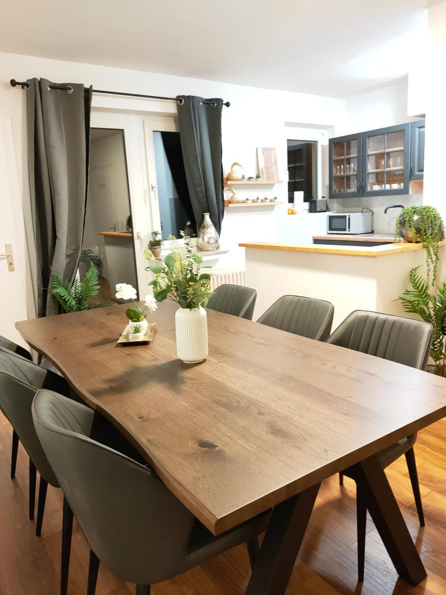 Large Central Apartment - Modern & Fully Equipped - Near Fair Köln Exterior foto